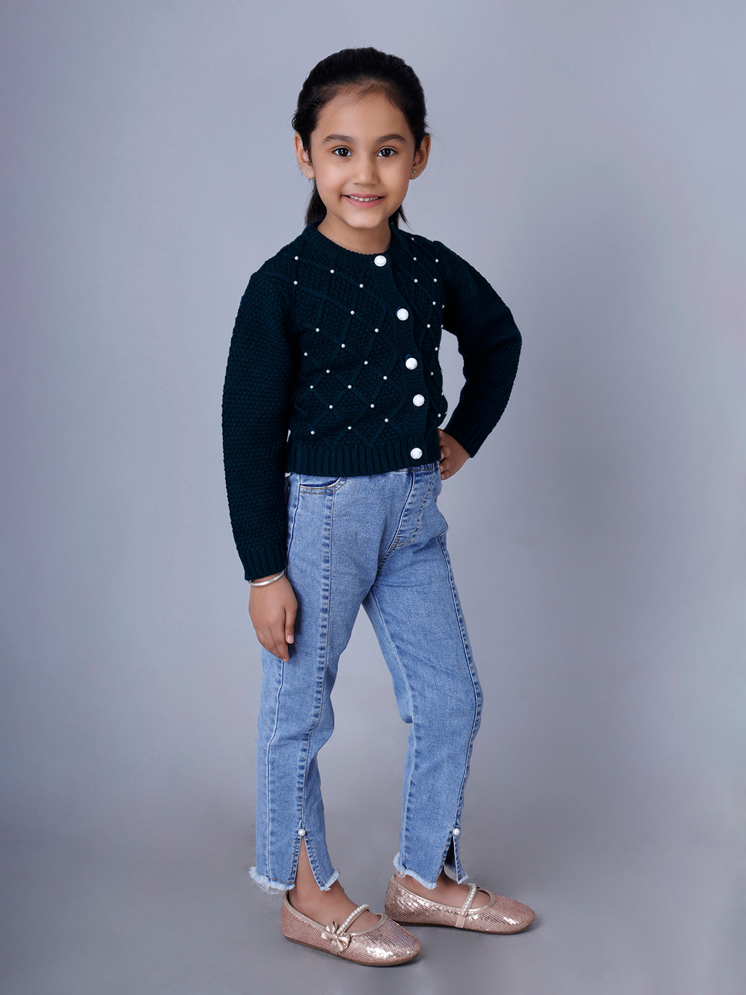 NAVY ARGYLE PEARLY CARDIGAN