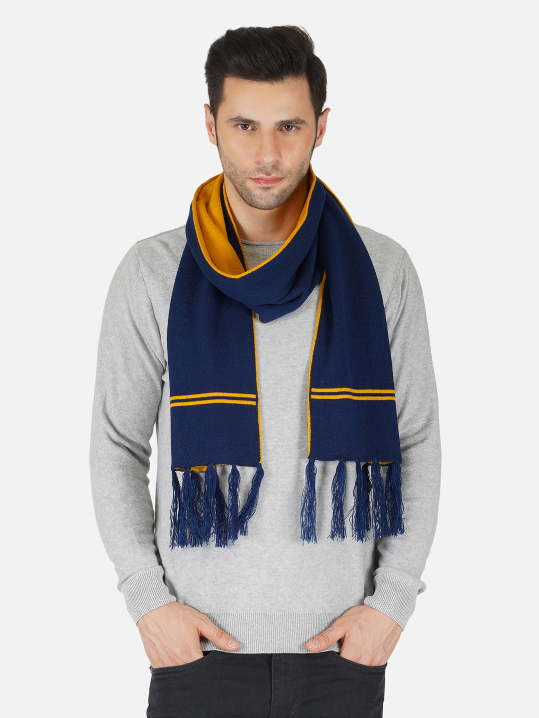 BOLD FRINGED MUFFLER